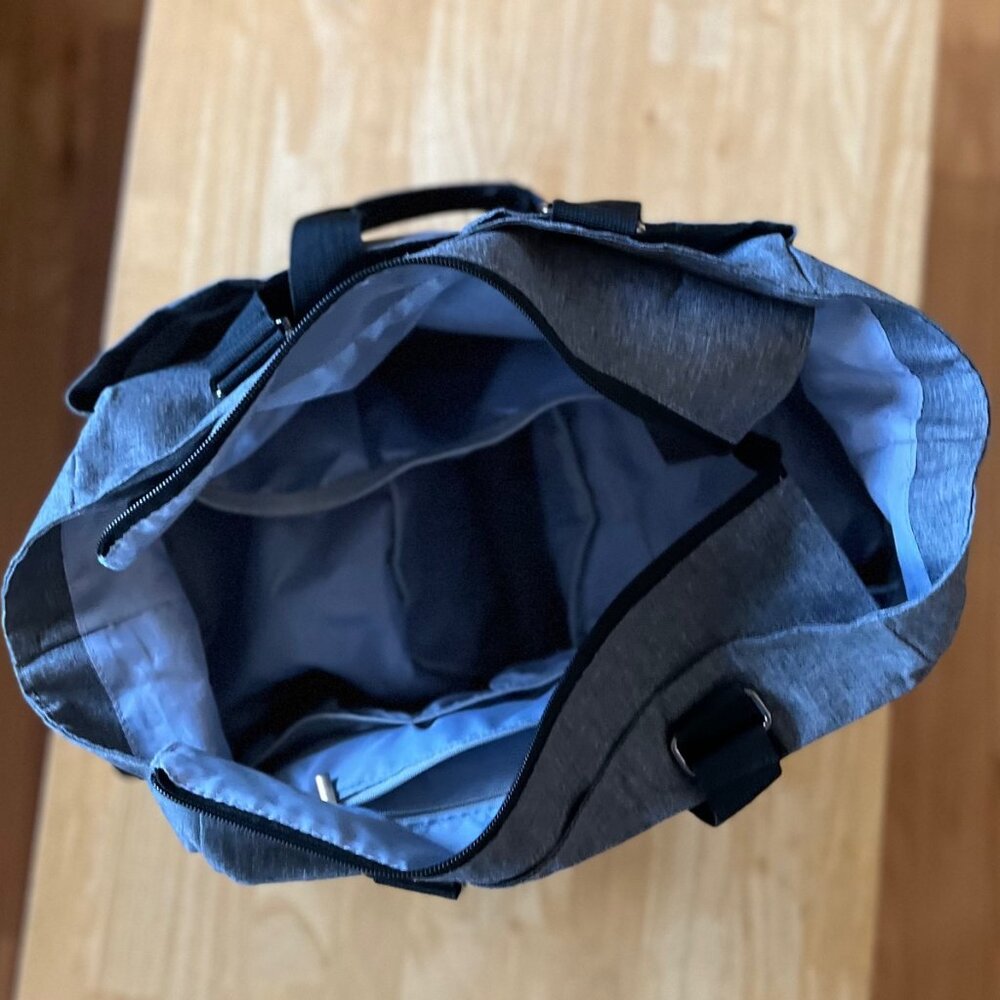 Breast Pump Tote - Picture 10 of 15